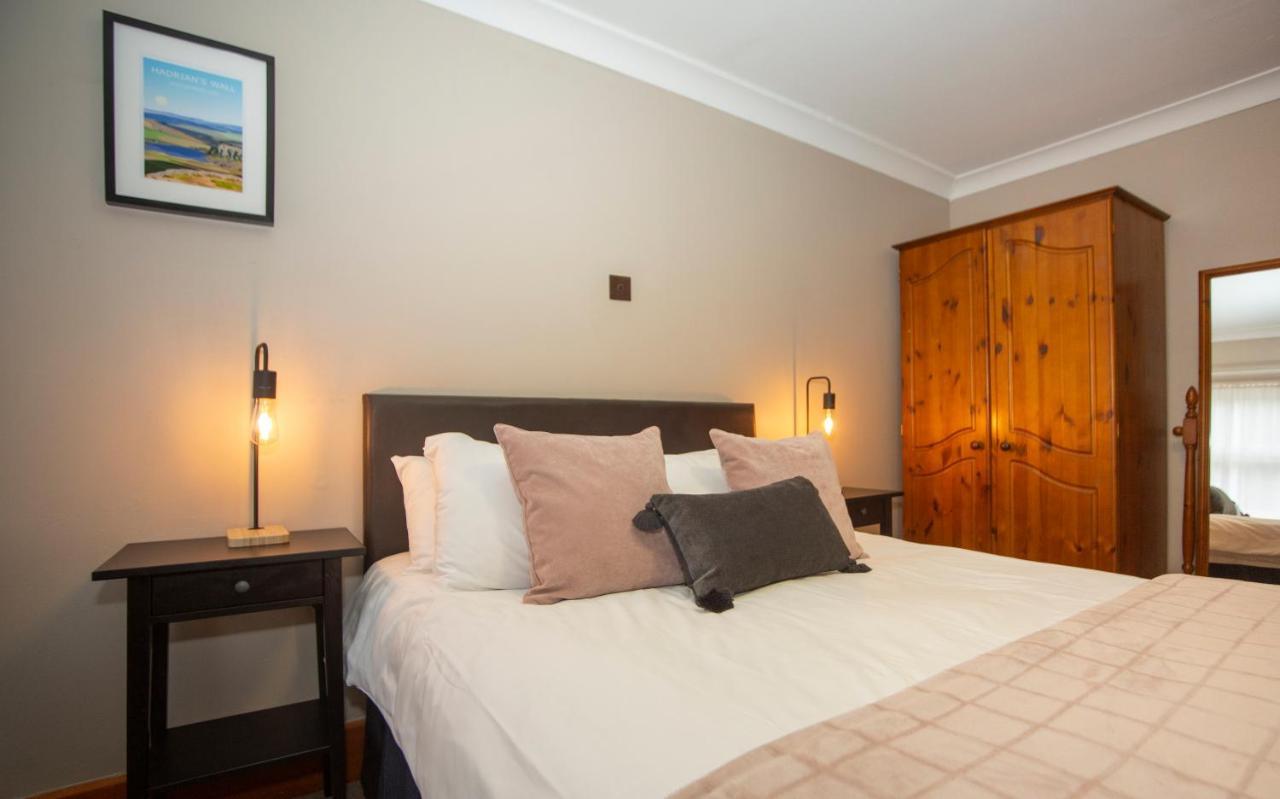 Redesdale Arms Hotel Отърбърн Екстериор снимка